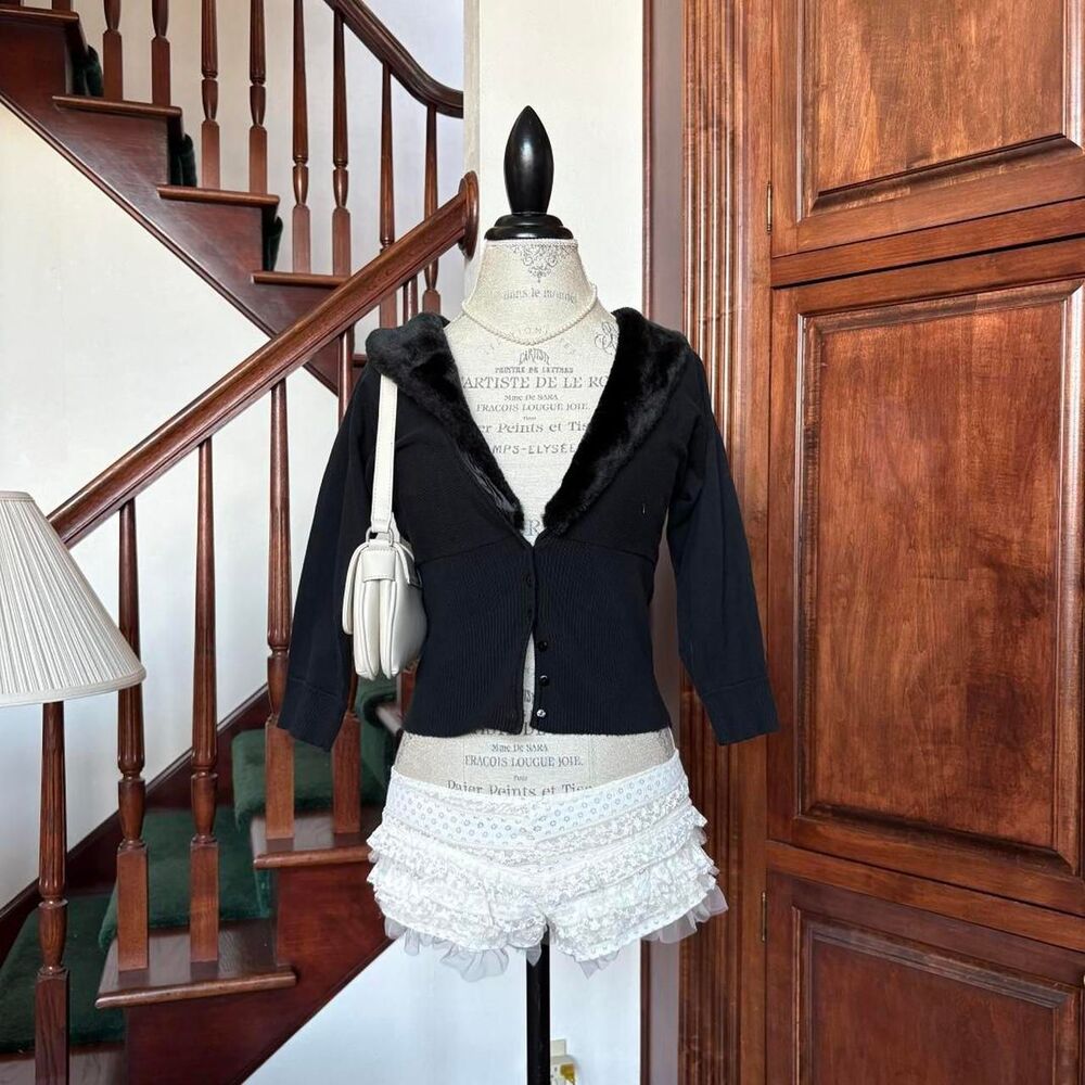 90s Black Fur Trim Sweater Top Liz Claiborne Axcess